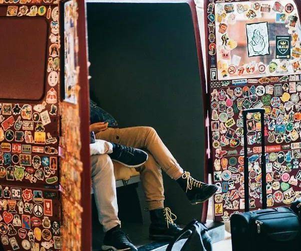 Three Little Pigs - Your Castle 베를린