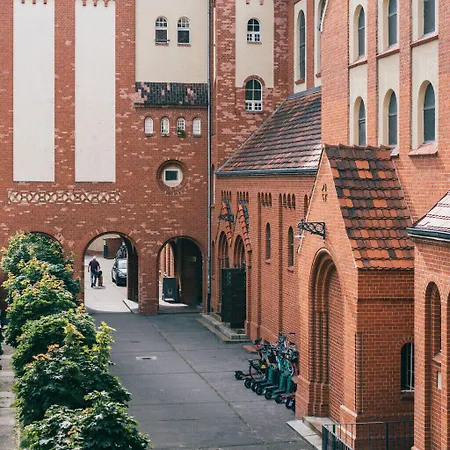 Three Little Pigs - Your Castle Hostel