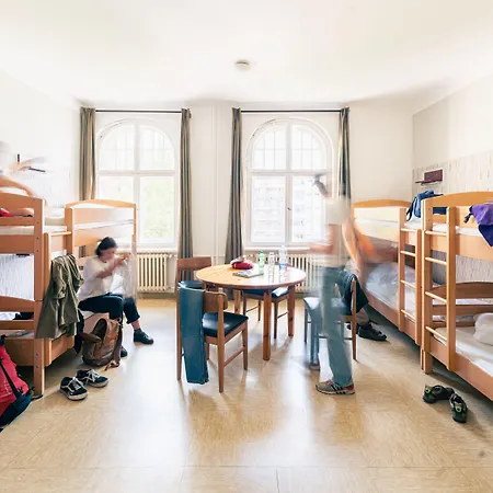 Three Little Pigs - Your Castle