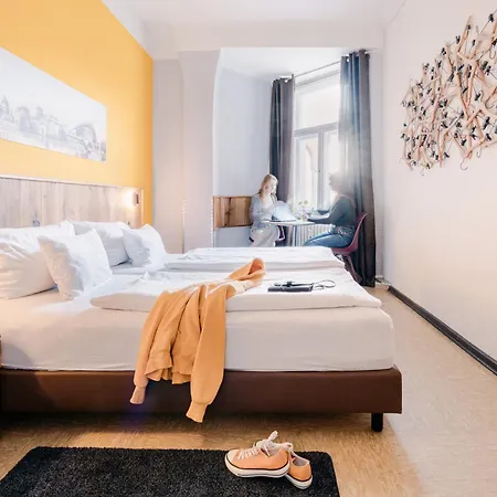 Three Little Pigs - Your Castle بيت شباب