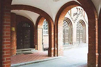 Three Little Pigs - Your Castle *